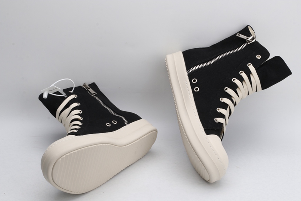 R.O sneakers